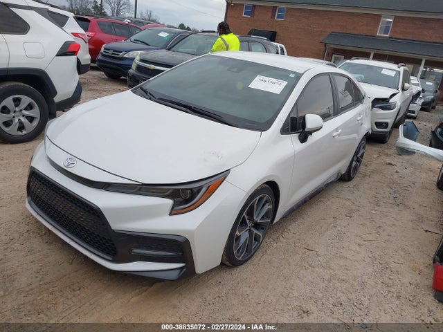 Toyota COROLLA SE 2020 5YFS4RCE3LP053276 Image 2