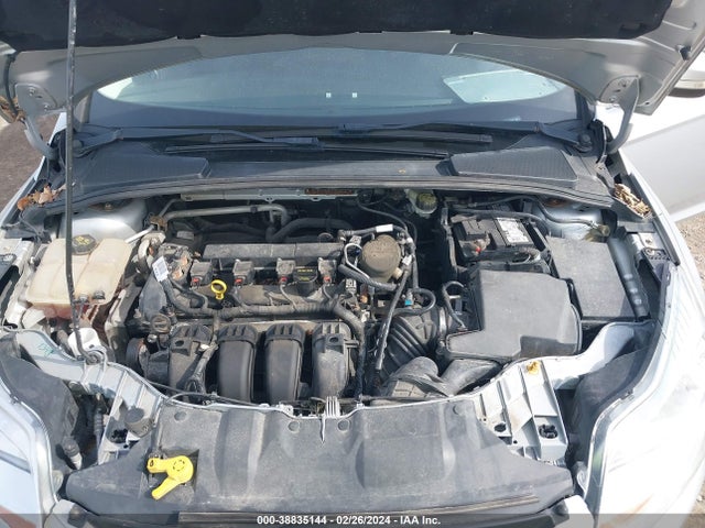 2014 FORD FOCUS SE VIN: 1FADP3F2XEL116468