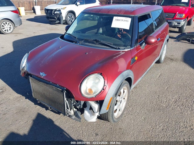 2010 MINI COOPER CLUBMAN WMWML3C57ATX36948 Photo 5