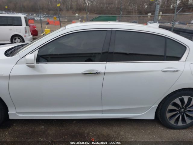 JHMCR6F77HC020734 Honda Accord Hybrid Touring