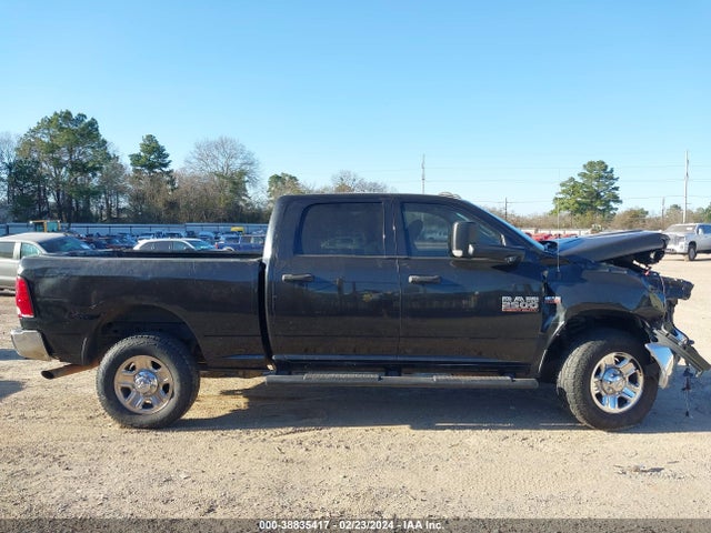 3C6UR5CJ7HG502284 RAM 2500 Tradesman  4x4 6'4 Box