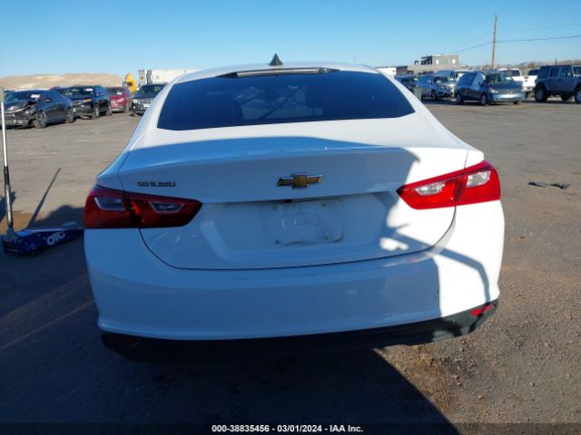 1G1ZB5ST4LF138494 Chevrolet Malibu Fwd Ls