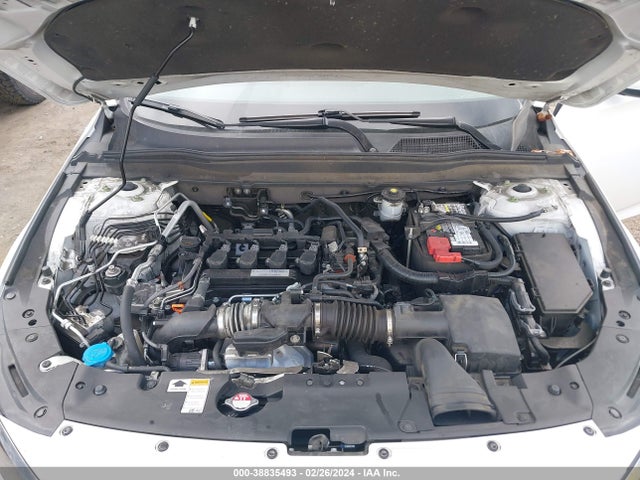 Honda ACCORD LX 2018 1HGCV1F1XJA045965 Image 10