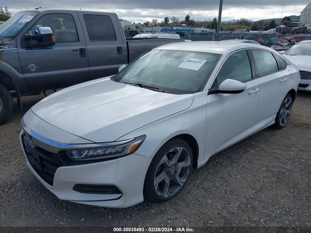 Honda ACCORD LX 2018 1HGCV1F1XJA045965 Image 2