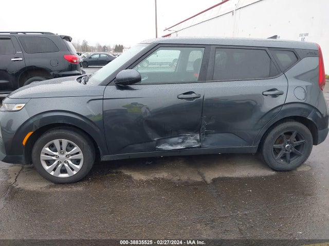 KIA SOUL LX 2021 KNDJ23AU7M7743155 Image 6