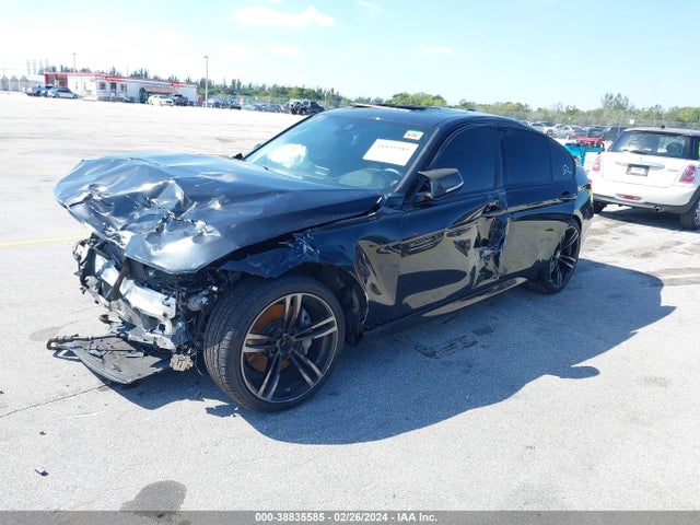 BMW 340i 2018 WBA8B3G57JNV01534 Image 2