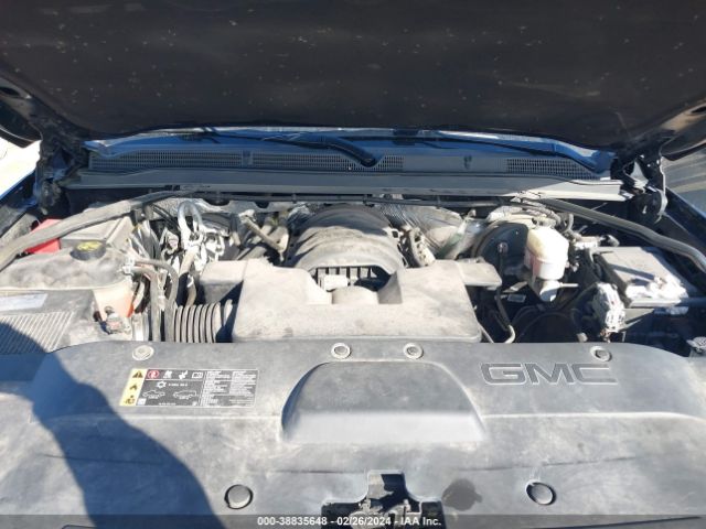 1GKS2GKC9JR303329 GMC Yukon Xl Slt