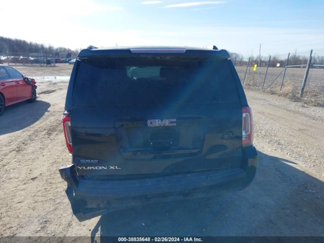 1GKS2GKC9JR303329 GMC Yukon Xl Slt