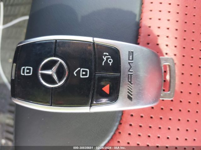 W1KWF8HB7MR620221 Mercedes-Benz Amg C 63 S