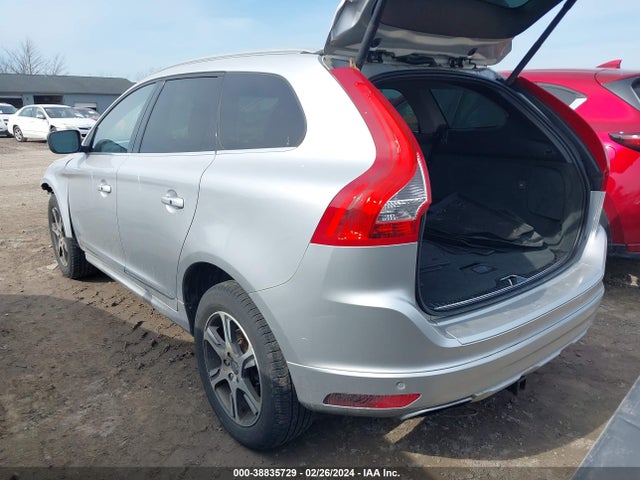 Volvo Xc60 T6 2015 YV4902RK8F2706814 Image 3