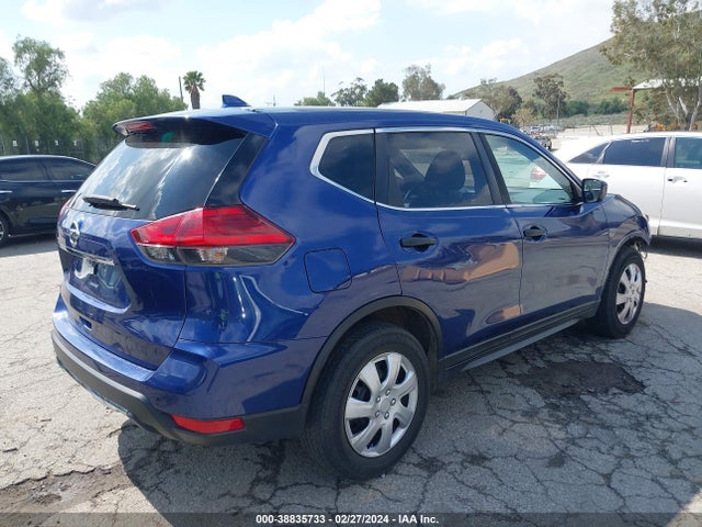 Nissan ROGUE S 2017 KNMAT2MT9HP559836 Image 4