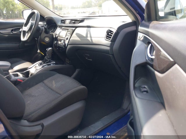 Nissan ROGUE S 2017 KNMAT2MT9HP559836 Image 5