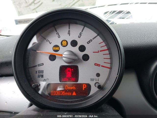 2012 MINI COOPER CLUBMAN WMWZF3C54CT189606 Photo 6