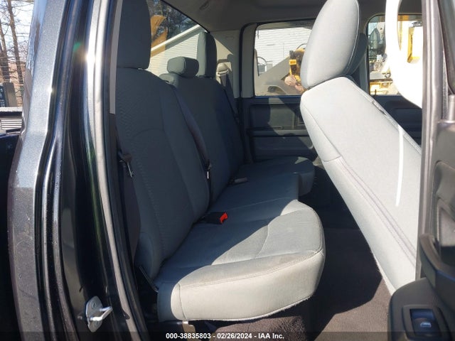 RAM 1500 Express Quad Cab 4x4 6'4 Box 2017 1C6RR7FT2HS575571 Image 8