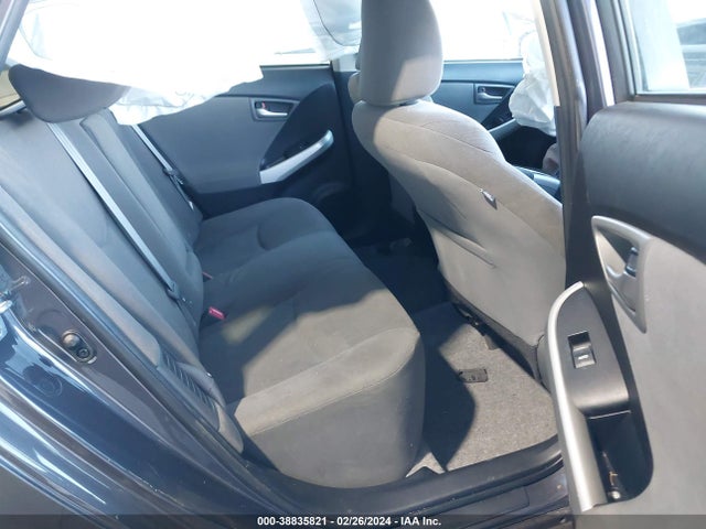 Toyota Prius Two 2014 JTDKN3DU3E0390687 Image 8