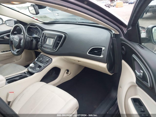 Chrysler 200 Limited 2015 1C3CCCAB3FN619164 Image 5