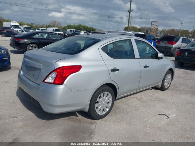 3N1CN7AP7GL882528 Nissan Versa 1.6 S