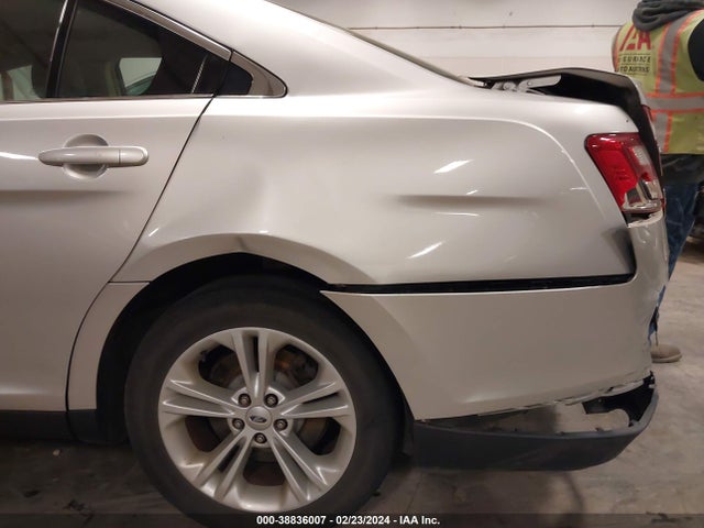 Ford TAURUS SEL 2014 1FAHP2E88EG128807 Image 17