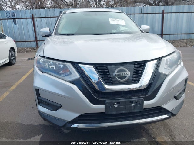 Nissan ROGUE S 2017 JN8AT2MV5HW276670 Image 12