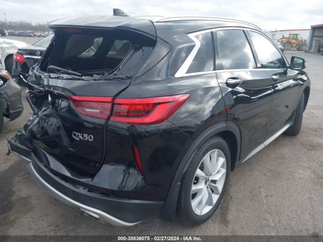 3PCAJ5M10KF125991 Infiniti Qx50 Essential