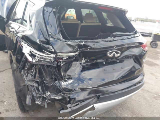 3PCAJ5M10KF125991 Infiniti Qx50 Essential