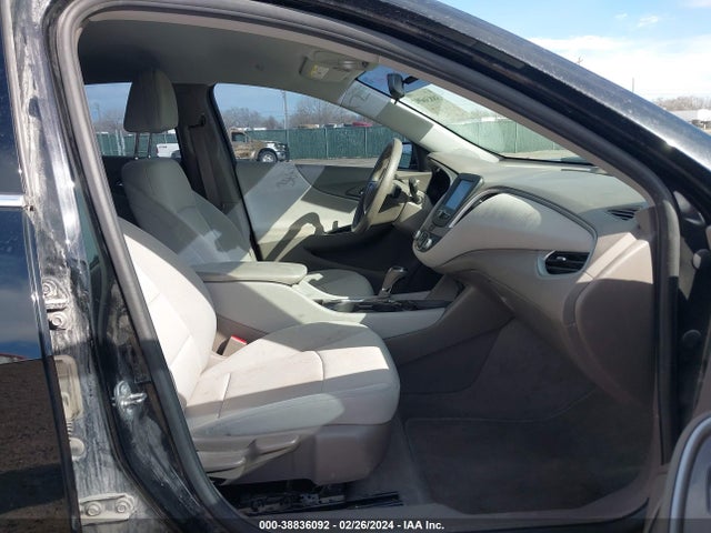 Chevrolet Malibu 1fl 2016 1G1ZC5ST6GF262804 Image 5