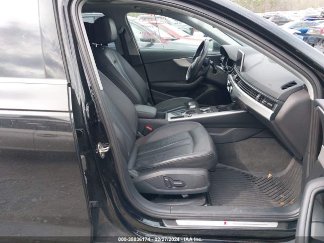 2017 AUDI A4 WAUENAF42HN047534 Photo 4