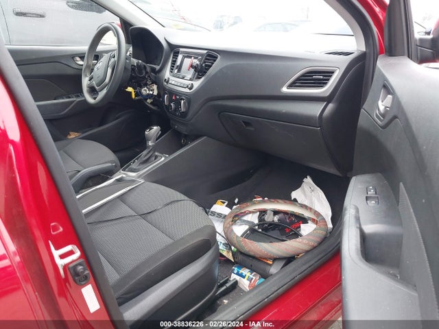 Hyundai ACCENT SE 2018 3KPC24A39JE013989 Image 5
