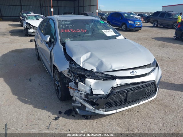 Toyota COROLLA SE 2022 5YFP4MCE9NP108275 Image 1