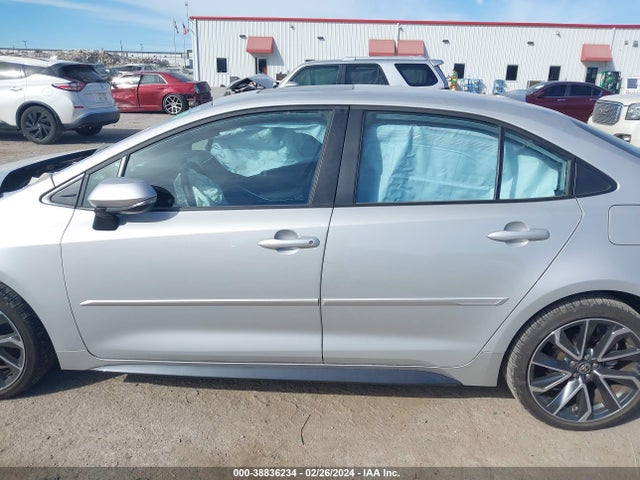 Toyota COROLLA SE 2022 5YFP4MCE9NP108275 Image 14