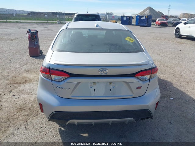 Toyota COROLLA SE 2022 5YFP4MCE9NP108275 Image 16