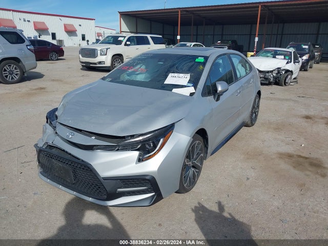 Toyota COROLLA SE 2022 5YFP4MCE9NP108275 Image 2