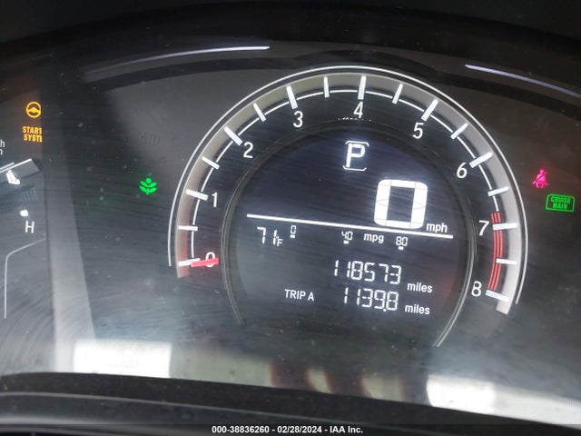 Honda CR-V LX 2019 5J6RW5H37KL003524 Image 7