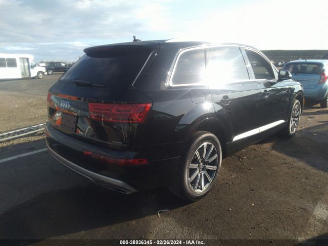 WA1LHAF75KD043447 Audi Q7 45 Premium