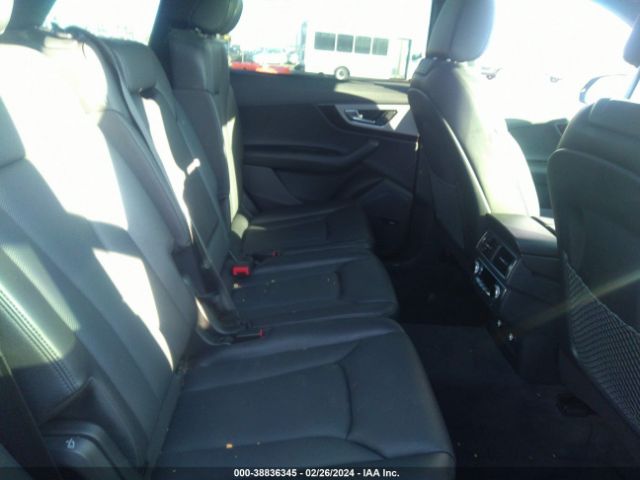 WA1LHAF75KD043447 Audi Q7 45 Premium