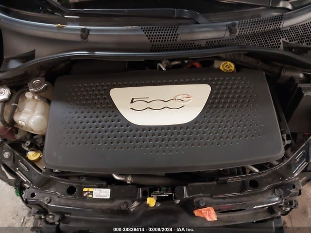 2017 FIAT 500E 3C3CFFGE1HT661541 Photo 9