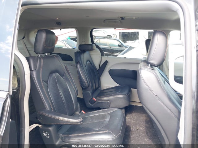 Chrysler Pacifica Touring L 2020 2C4RC1BG8LR114451 Image 8
