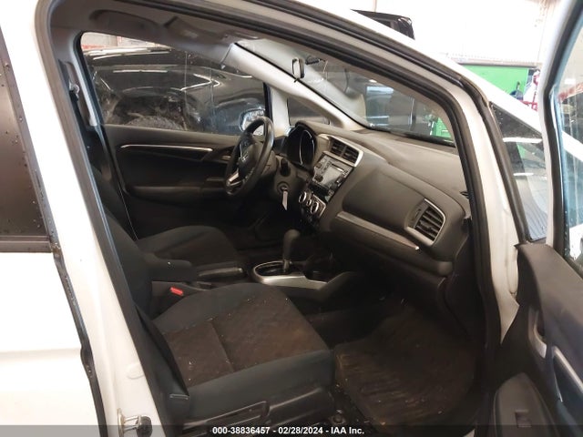 Honda FIT LX 2016 JHMGK5H5XGX024912 Image 5