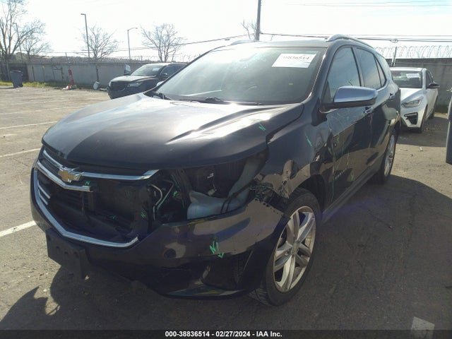 Chevrolet Equinox Premier 2018 2GNAXMEV8J6120057 Image 2