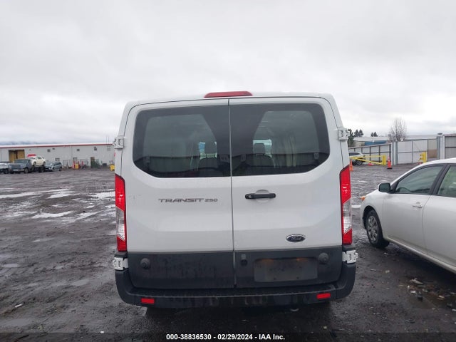 Ford Transit-250 2020 1FTBR1Y87LKB59881 Image 16