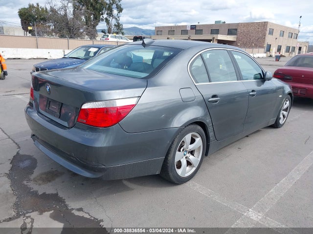 2007 BMW 525I VIN: WBANE53567CY06832
