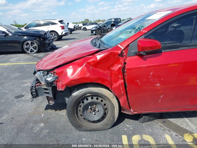 Toyota COROLLA LE 2019 5YFBURHE1KP948465 Image 18