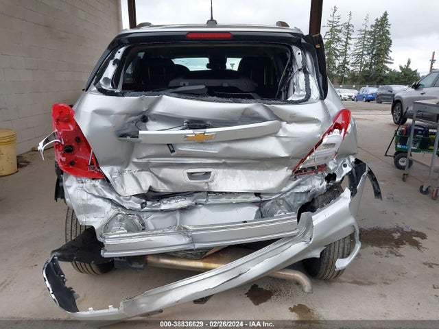 Chevrolet Trax Awd Lt 2022 KL7CJPSM2NB565717 Image 6