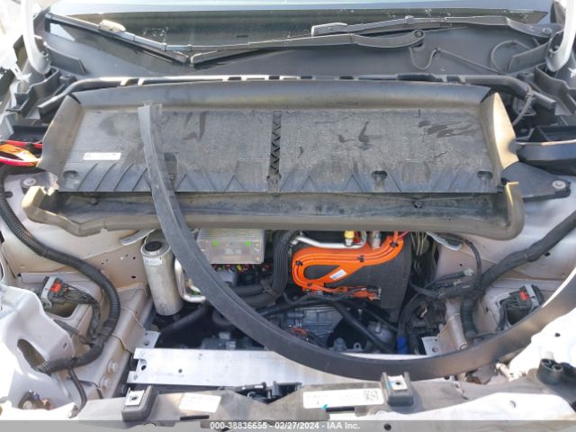 7SAYGDEF0NF440735 Tesla Model Y Performance Dual Motor All-wheel Drive