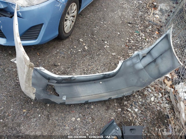 Toyota COROLLA LE 2018 2T1BURHE7JC975278 Image 11