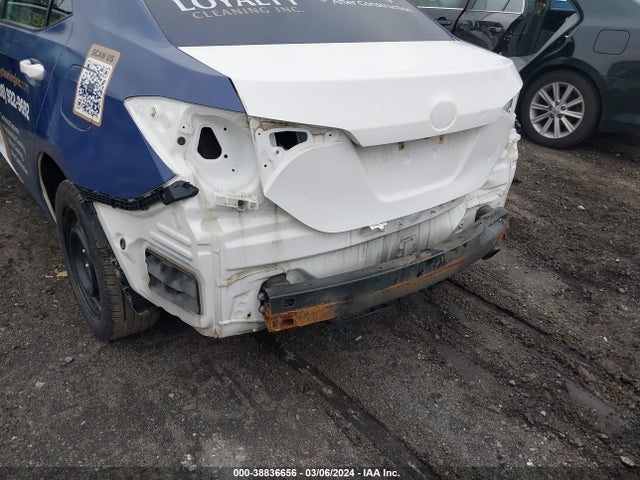 Toyota COROLLA LE 2018 2T1BURHE7JC975278 Image 6