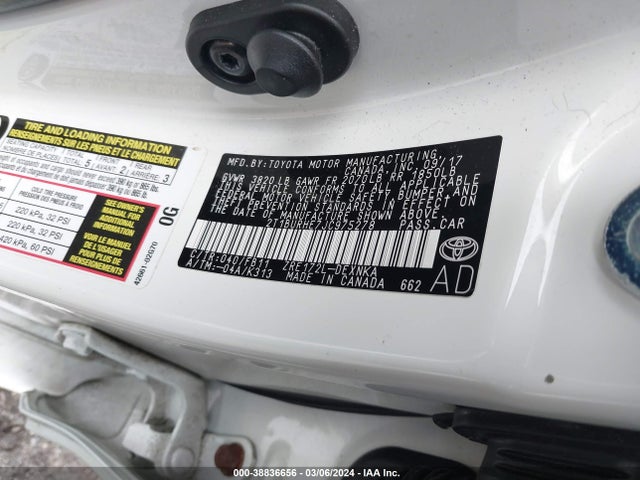 Toyota COROLLA LE 2018 2T1BURHE7JC975278 Image 9