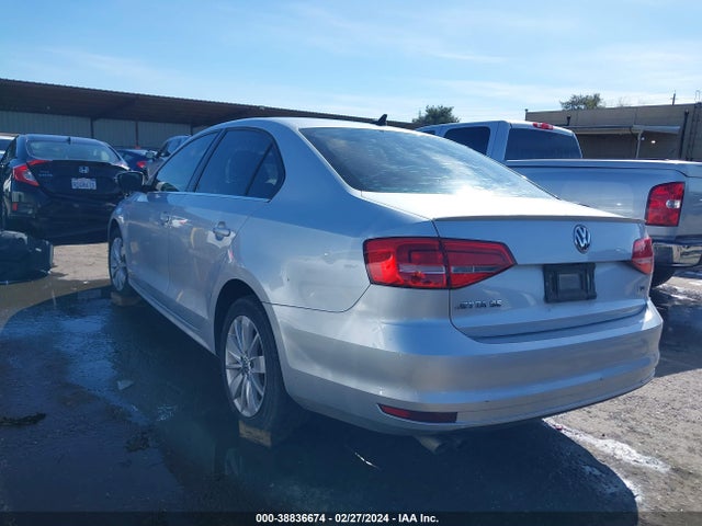 3VWD07AJ1FM293394 Volkswagen Jetta 1.8t Se