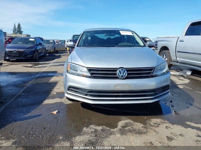 3VWD07AJ1FM293394 Volkswagen Jetta 1.8t Se