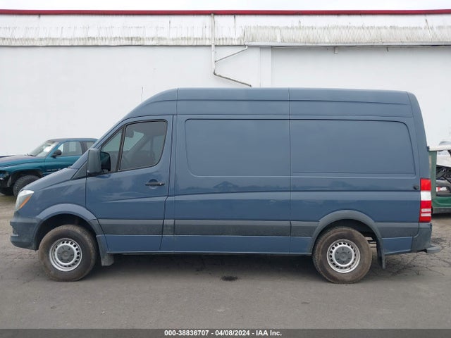 WD3PE7CD6JP645438 Mercedes-Benz Sprinter 2500 Standard Roof V6